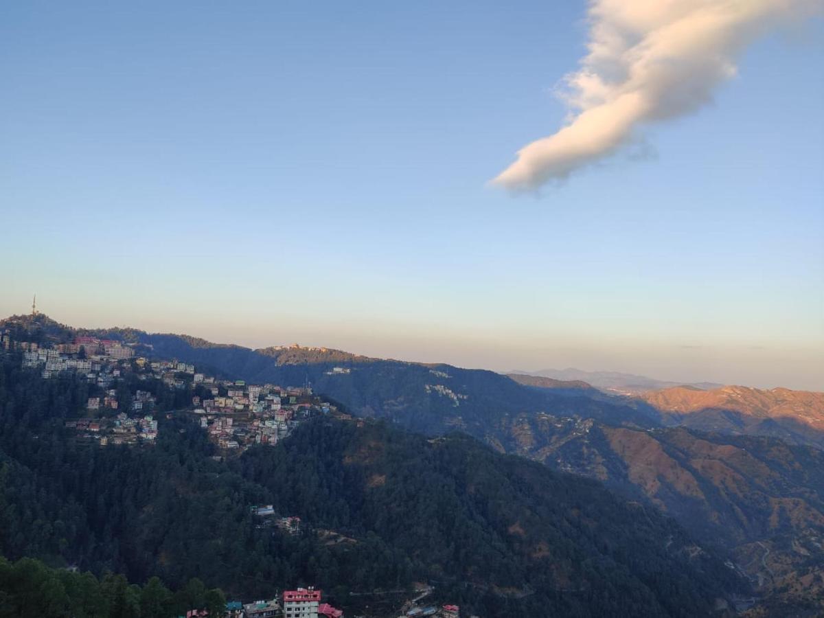 The Oaktree House Hotell Shimla Eksteriør bilde