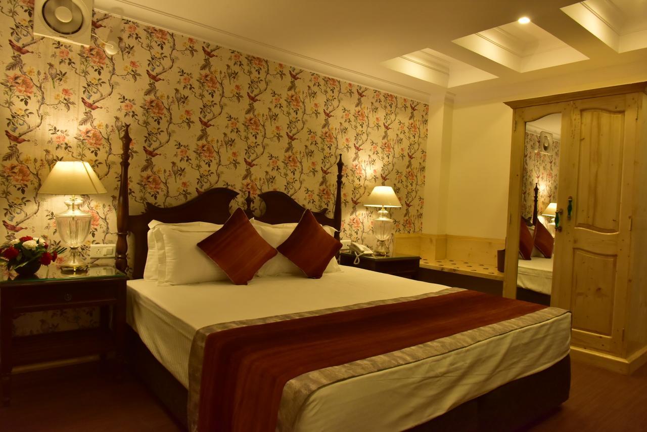 The Oaktree House Hotell Shimla Eksteriør bilde