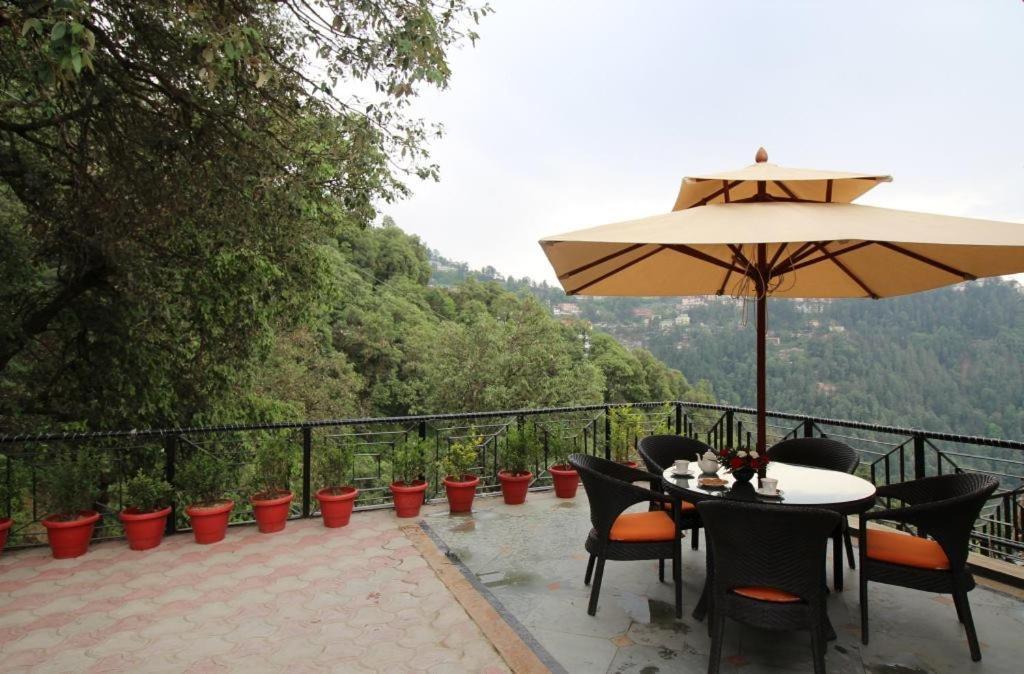 The Oaktree House Hotell Shimla Eksteriør bilde